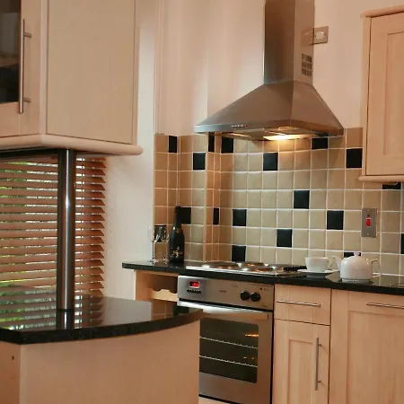 شقة Chaucer كيسويك